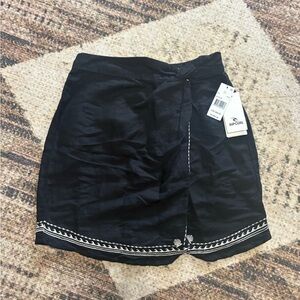 Rip Curl NWT Embroidered Black Linen Blend Mini Skirt XS